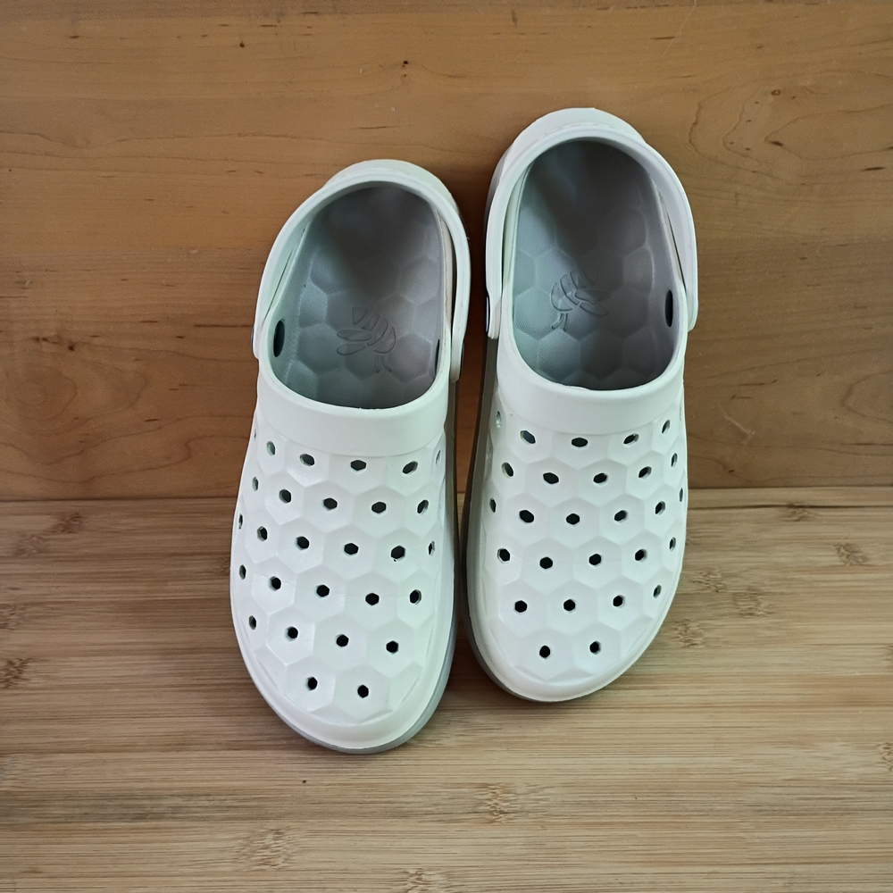 Joybees White Slip On Water Comfort Clog Shoes Unisex Womens 7 - Picture 3 of 7